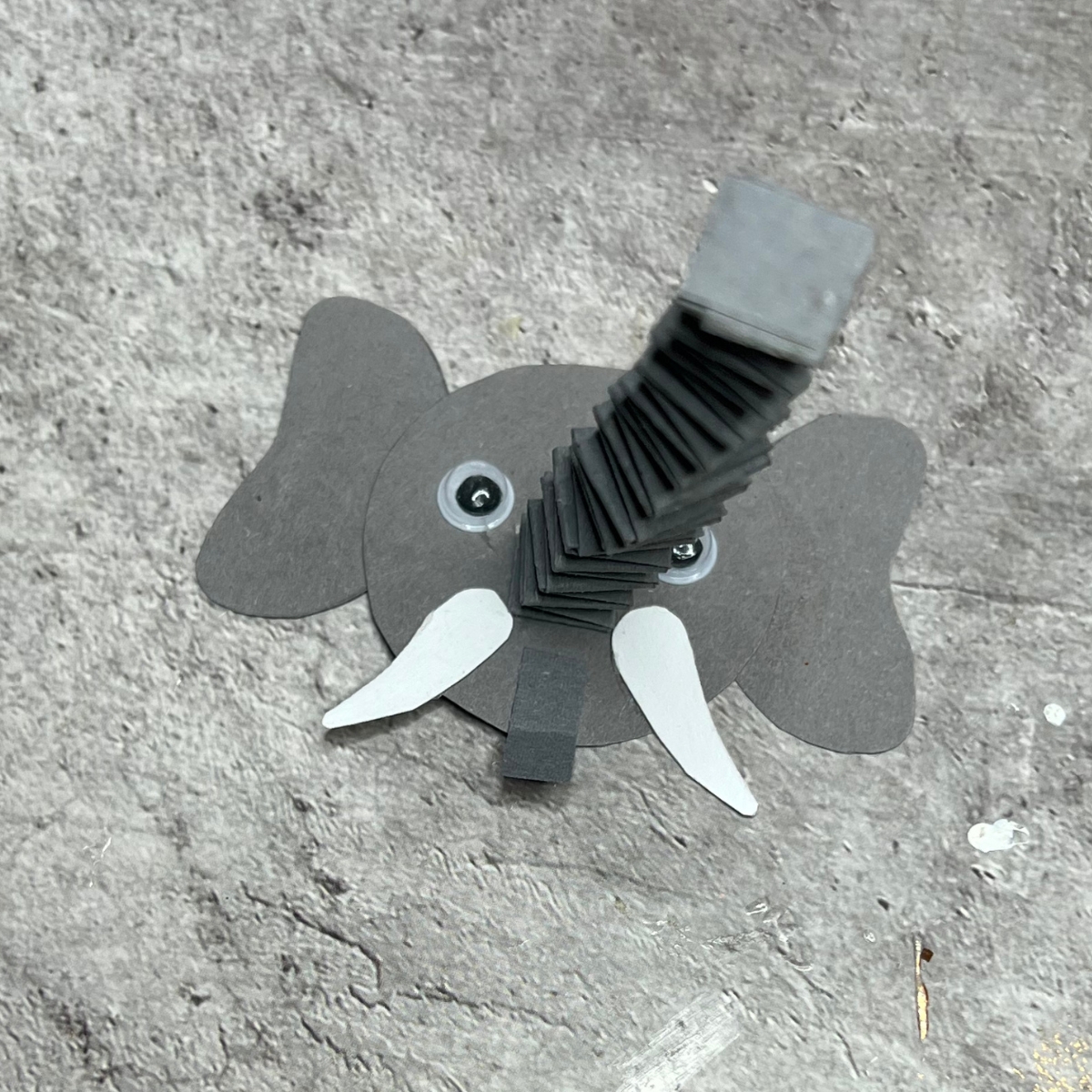 Elefant mit Hexentreppen basteln - Homemadery